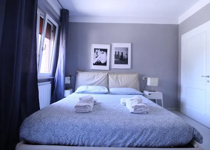 The White House Apartment